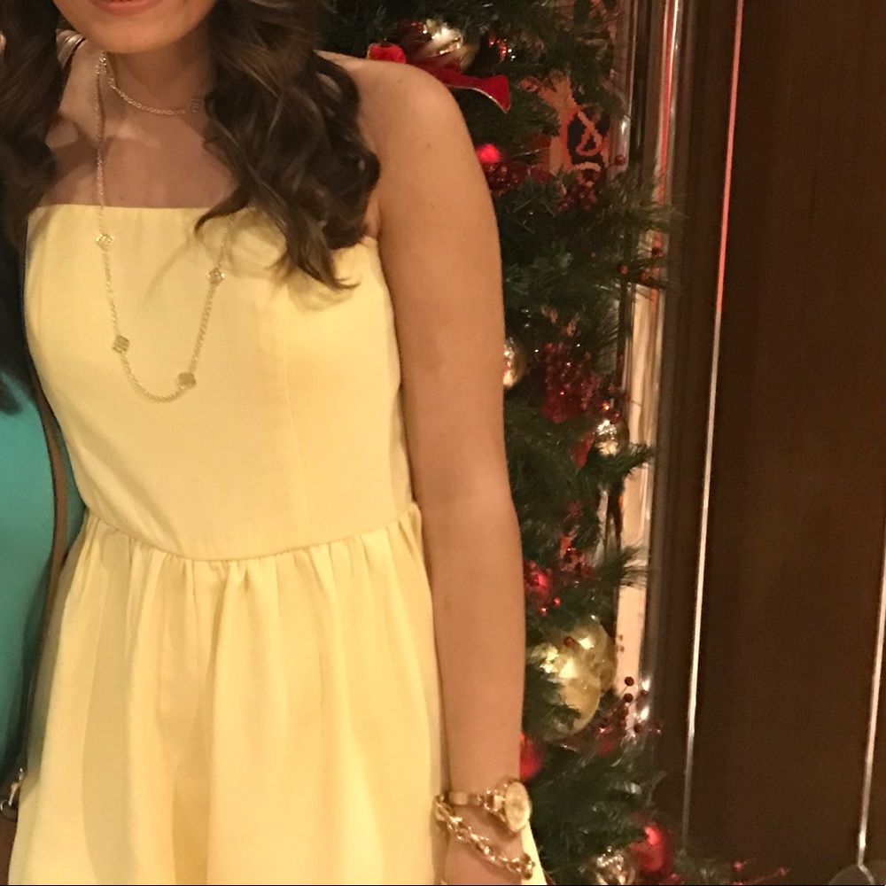 Strapless yellow romper